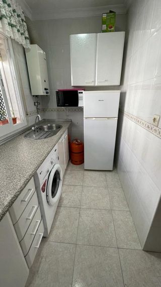 Se vende precio y coqueto piso en la playa