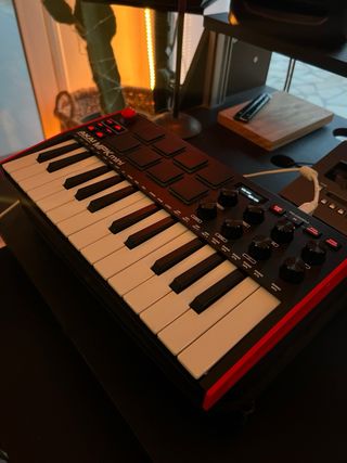 Teclado Akai MPK mini MK3