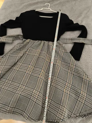 Vestido Negro y Multicolor