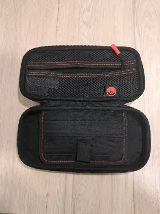 Funda Nintendo Switch Pokémon Mewtwo