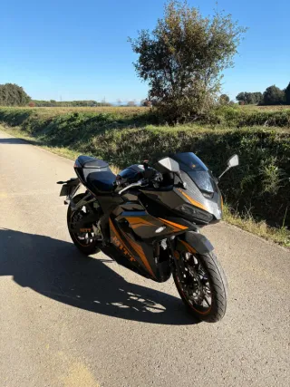 Moto Mitt GP2 125cc Deportiva