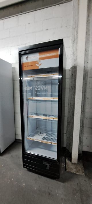 Nevera de Bebidas Nueva con Garantía