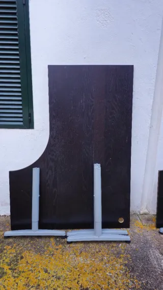 Escritorio esquinero Galant Ikea.