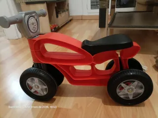 Moto correpasillos para bebé