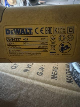 Radial Eléctrico Dewalt 125mm