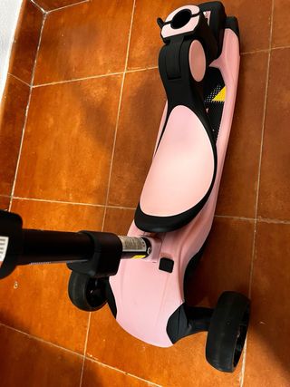Patinete infantil 3 ruedas LED asiento