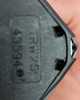 Cinturón Seguridad trasero derecho VW Polo 2010