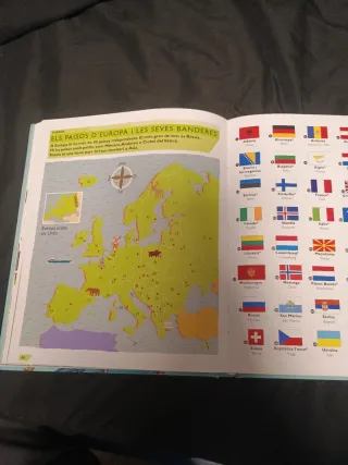 El meu primer Atles Larousse (Catalan Edition)