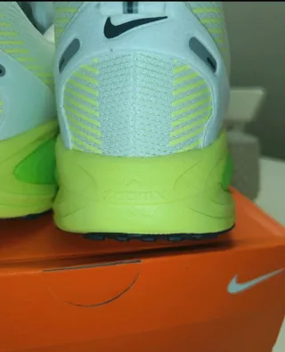 Nike Air Zoom Vomero 18 Talla 43 A Estrenar