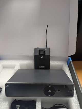 Sennheiser XS Wireless 1 Lavalier Mic Set