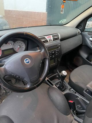 FIAT Estilo 1.9 jtd 2006