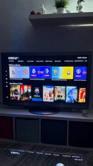 Televisor Panasonic Negro/Plateado