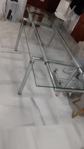 Mesa comedor extensible cristal y metal