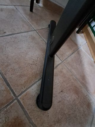 Mesa estudio/despacho 160: ancho, 80: fondo, 72: a