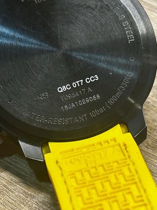 Reloj Tissot Quickster Negro y Amarillo