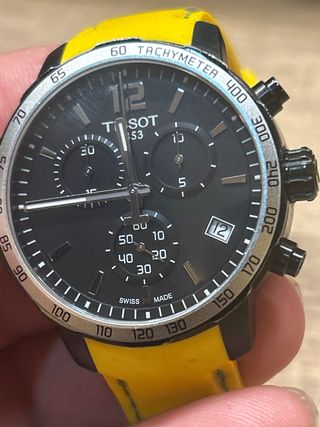 Reloj Tissot Quickster Negro y Amarillo