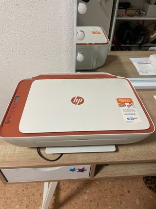 Impresora HP DeskJet 2723e WiFi Naranja/Blanca