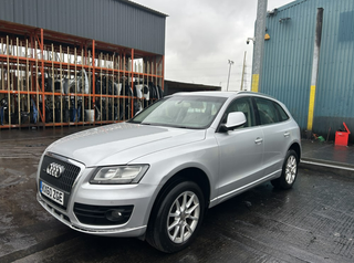 Audi Q5 SE 2.0 TDI 143 Quattro INGLES