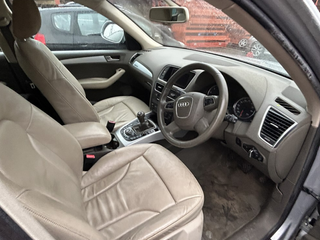 Audi Q5 SE 2.0 TDI 143 Quattro INGLES