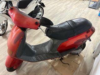 Piaggio Sfera 50cc Roja