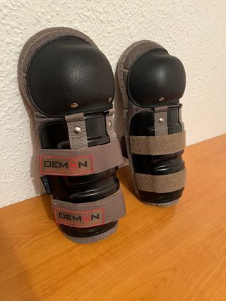 Rodilleras Demon Protection