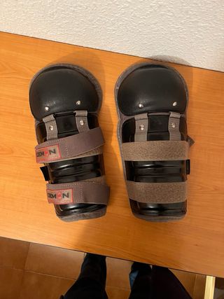 Rodilleras Demon Protection