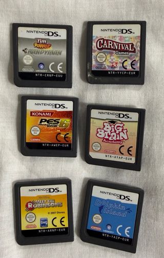 Nintendo Consola Rosa + 27 Juegos