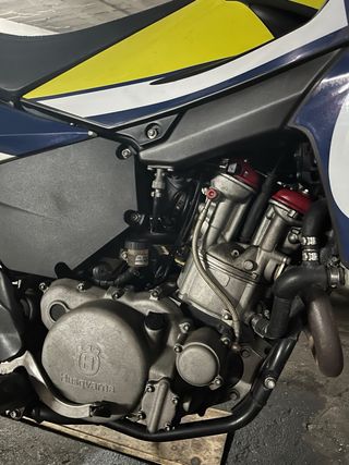 Husqvarna SMR630 Supermotard Moto