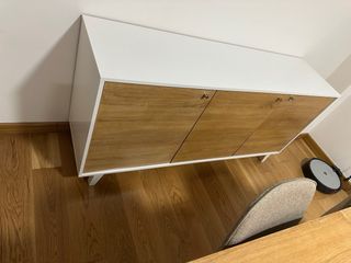 Aparador 3 puertas madera y blanco (154x41x75)