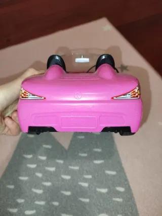 Coche rosa Barbie descapotable