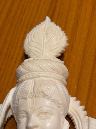 Figura de hueso tallado estilo Tailandés