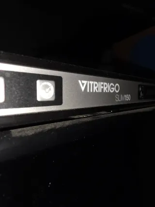 Nevera Vitrifrigo SLIM150