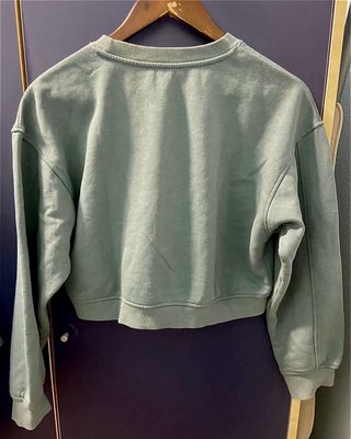 Sudadera crop top Zara