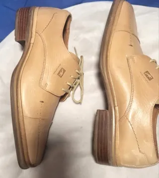 Zapatos de vestir beige Fluchos