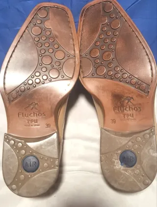 Zapatos de vestir beige Fluchos