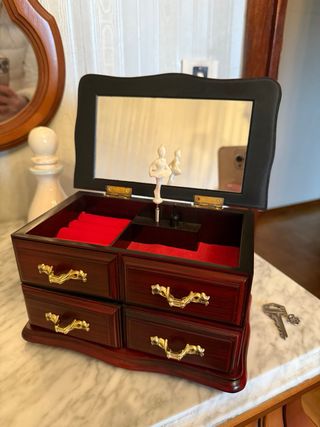 2 Joyeros de madera con espejo y cajones