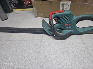 Tagliasiepi Elettrico Bosch AHS 48-24