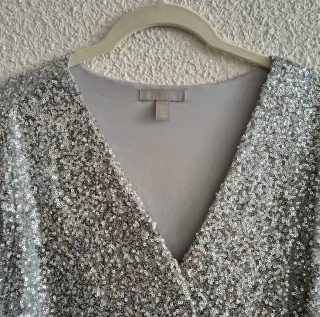 Vestido H&M plateado lentejuelas