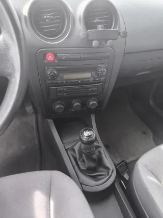 SEAT Ibiza 2003