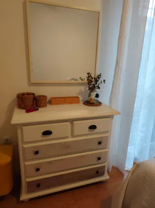 Cómoda y 2 Mesitas de Noche Madera