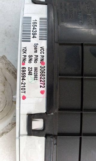 Volvo 527241 30682272 cuadro instrumentos s60