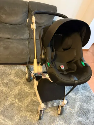 Cochecito Hot Mom 360° 3 en 1  PRECIO NEGOCIABLE