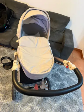 Cochecito Hot Mom 360° 3 en 1  PRECIO NEGOCIABLE