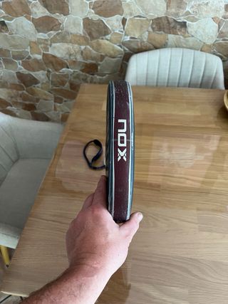 Pala de pádel NOX AT10 Genius 12K