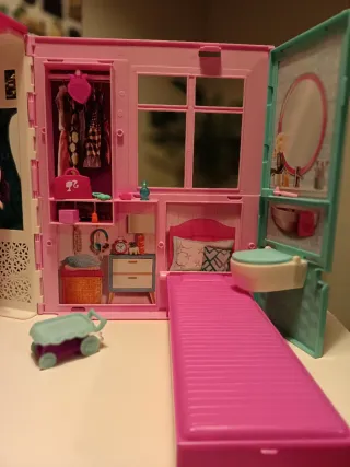 Casita de Barbie con accesorios