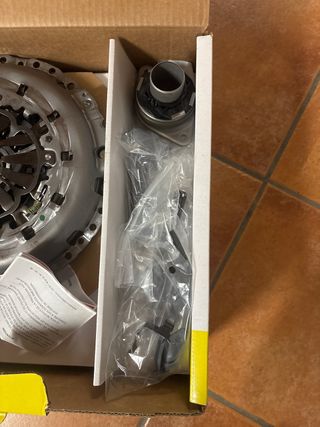 Kit Embrague LUK RepSet DMF Schaeffler