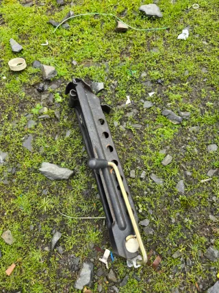 Gato mecánico para coche