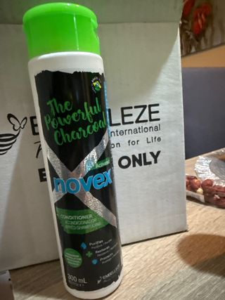 Novex Acondicionador Carbón Activado