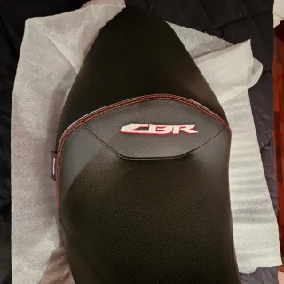 Asiento Confort Honda CBR 600F Rojo nuevo estrenar