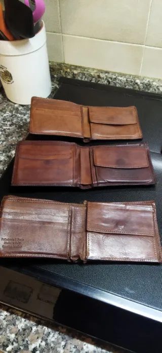 Portafogli  e porta assegni in pelle uomo